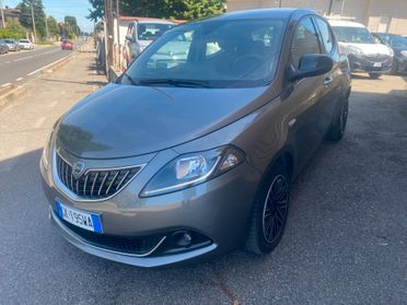 Lancia Ypsilon 1.0 FireFly 5 porte S&S Hybrid Ecochic Gold