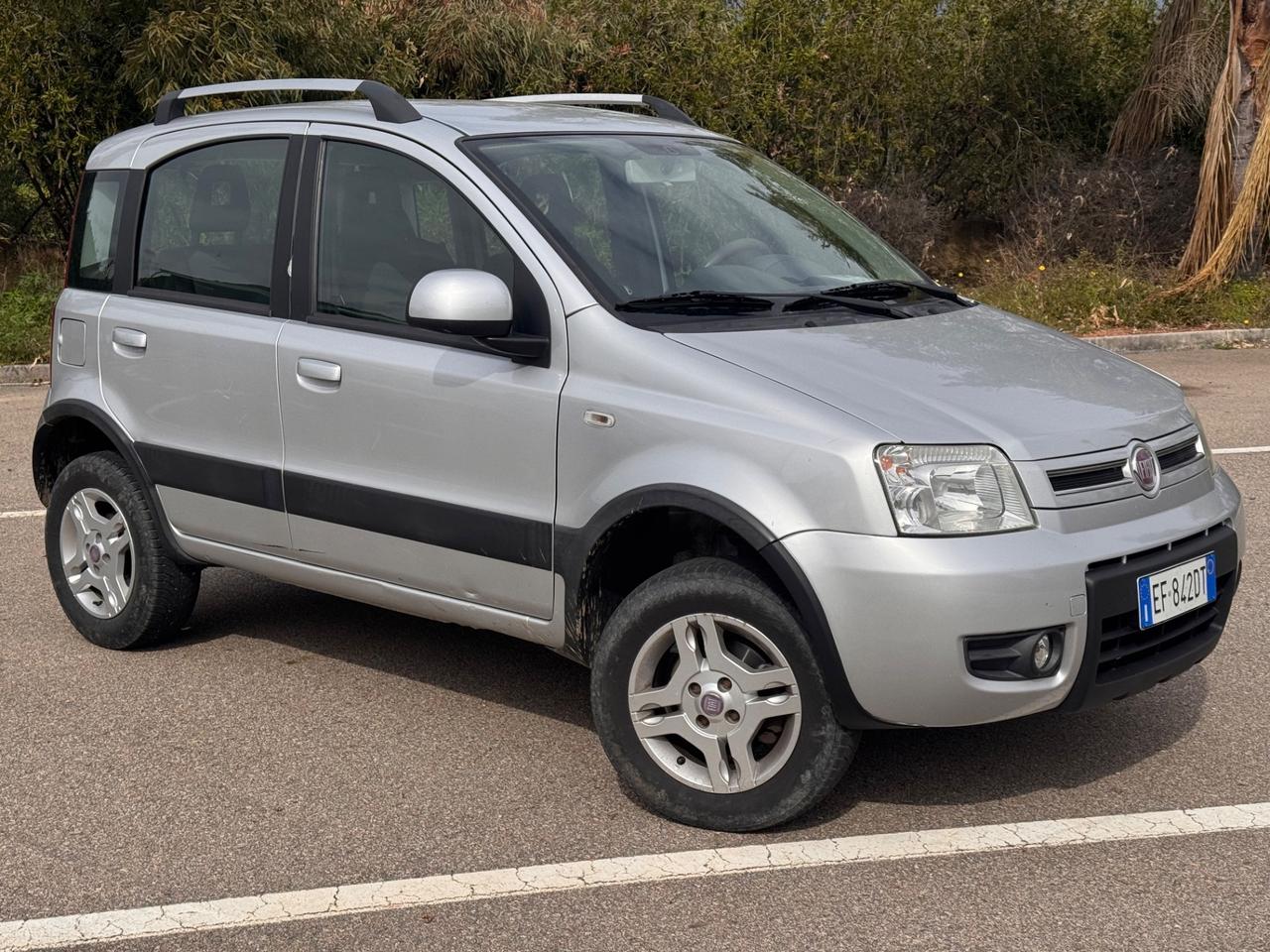 Fiat Panda 1.3 MJT 16V DPF 4x4 Climbing