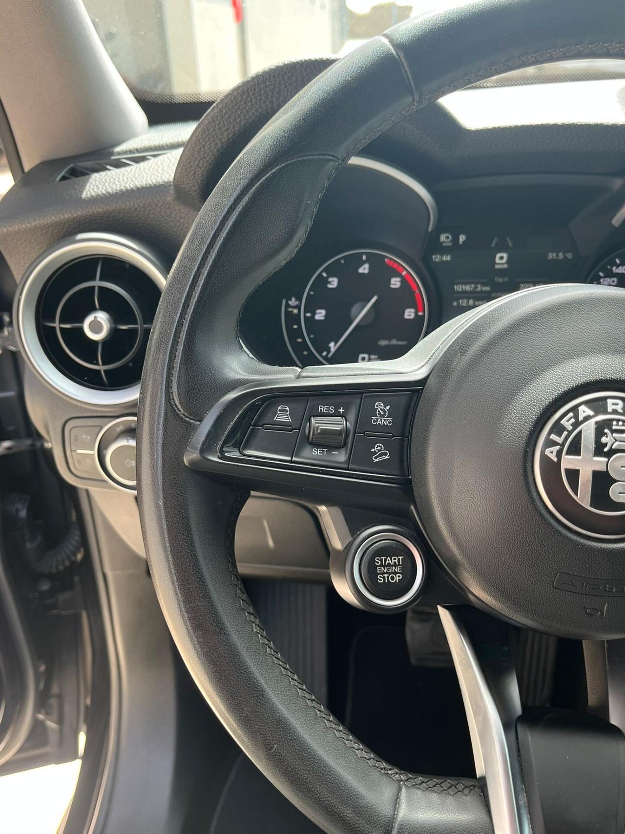 Alfa Romeo Stelvio 2.2 Turbodiesel 190 CV AT8 Q4 Business