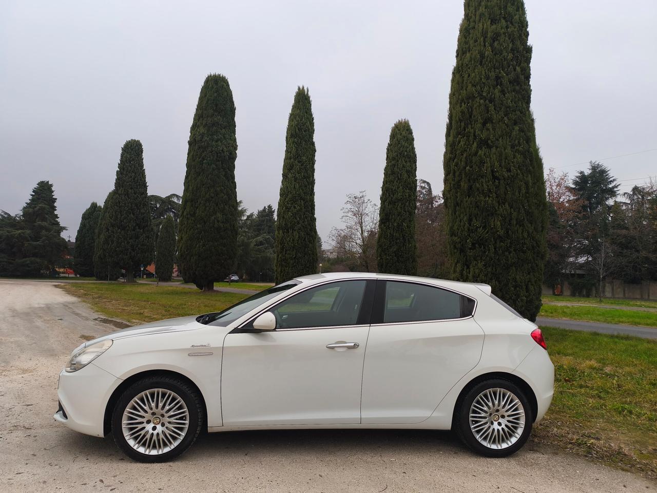 Alfa Romeo Giulietta 1.4 Turbo GPL 170cv