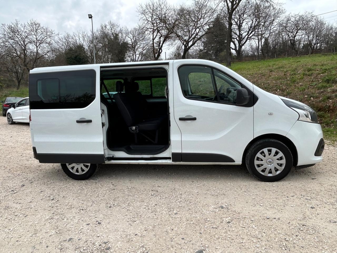 Renault Trafic 9 posti T27 1.6 dCi 125CV S&S PC-TN Intens