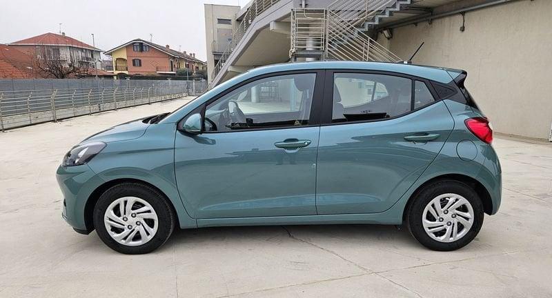 Hyundai i10 1.0 MPI Connectline My'25 con formula Fidelity