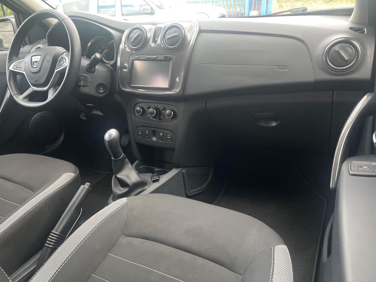 Dacia Sandero Stepway1.5dCi 90CVPrestige-km 99000-