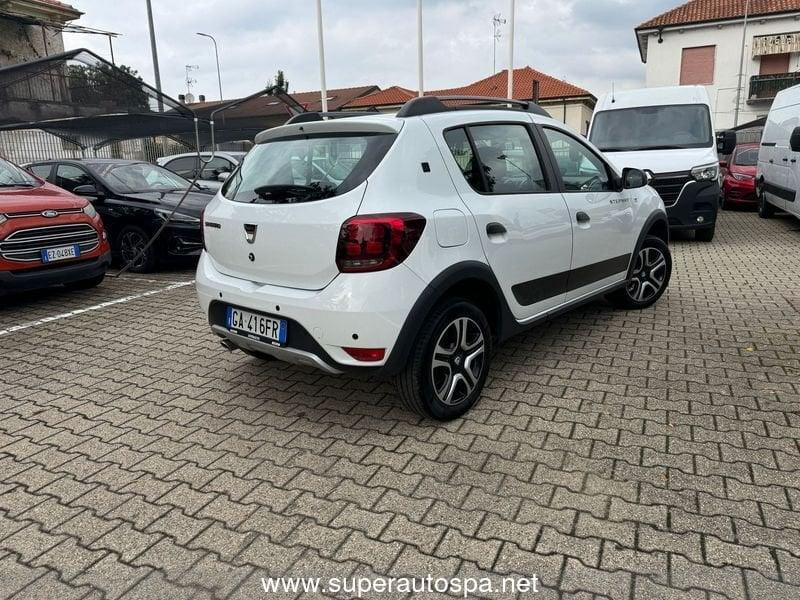 Dacia Sandero Stepway 1.5 Blue dCi 95cv 15th Anniversary Stepway 1.5 blue dci 15th Anniversary 95cv