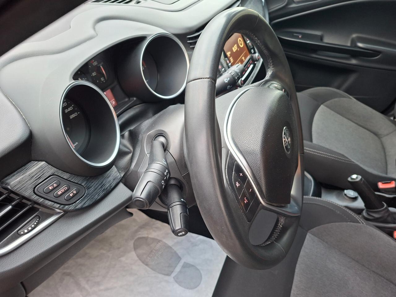 Alfa Romeo Giulietta 1.6 JTDm TCT Super *EURO 6B*