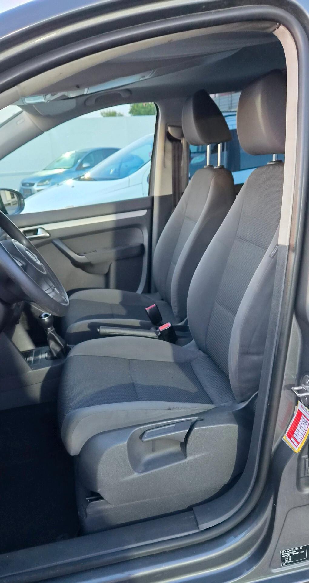 Volkswagen Touran 1.2 TSI Trendline gpl 7posti