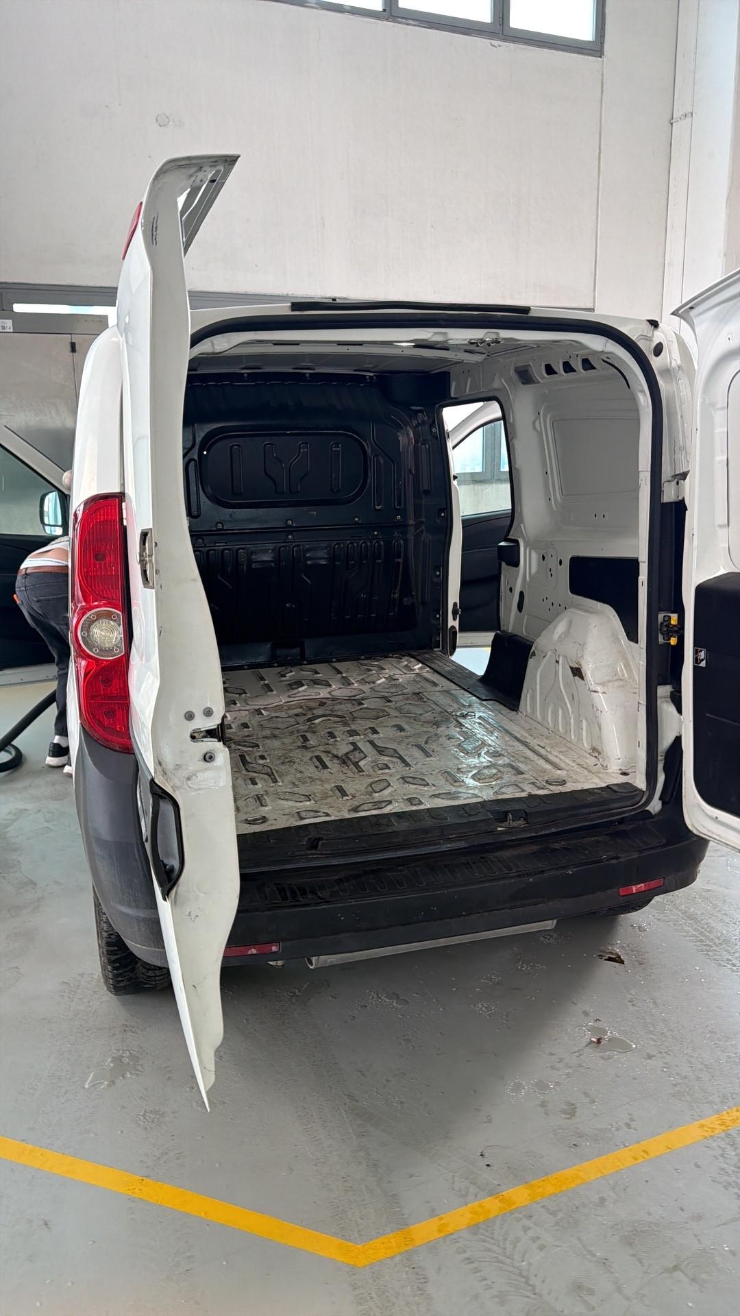 Opel combo 1.4 turbo metano