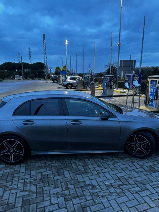 MERCEDES-BENZ A 180 d Automatic Premium AMG