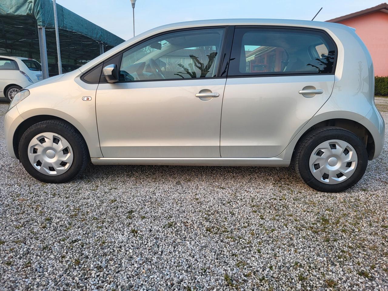 Seat Mii 1.0 68 CV 5 porte Chic Ecofuel