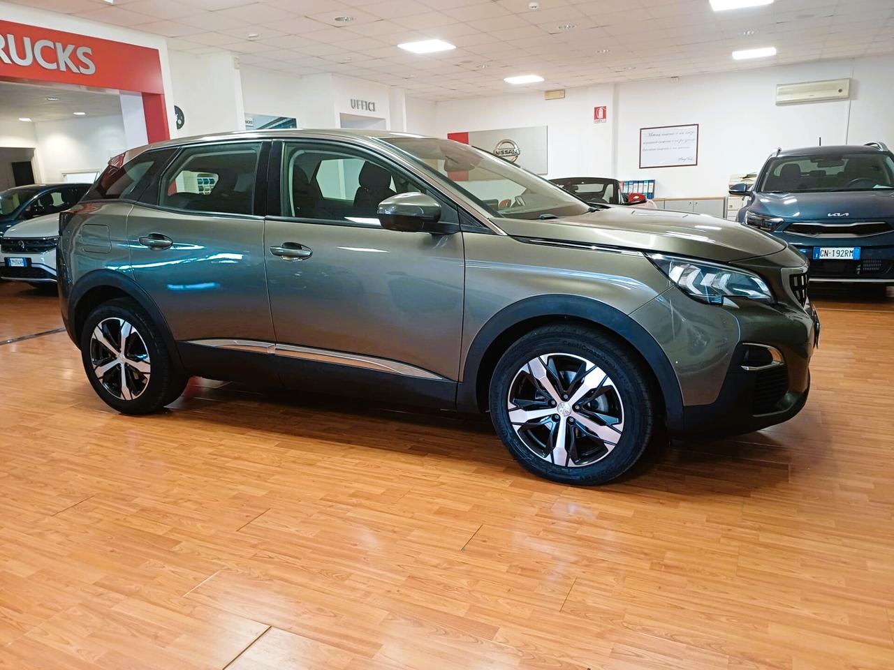 Peugeot 3008 BlueHDi 130 S&S Business