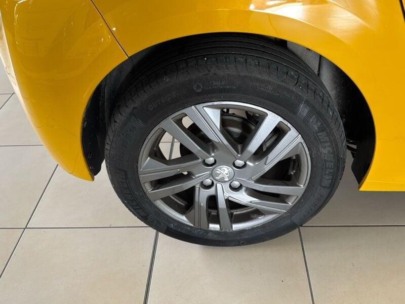 Peugeot 208 Active Pack PureTech 75 S/S