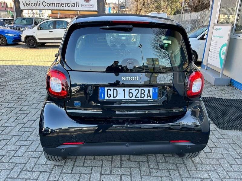 smart fortwo EQ Passion