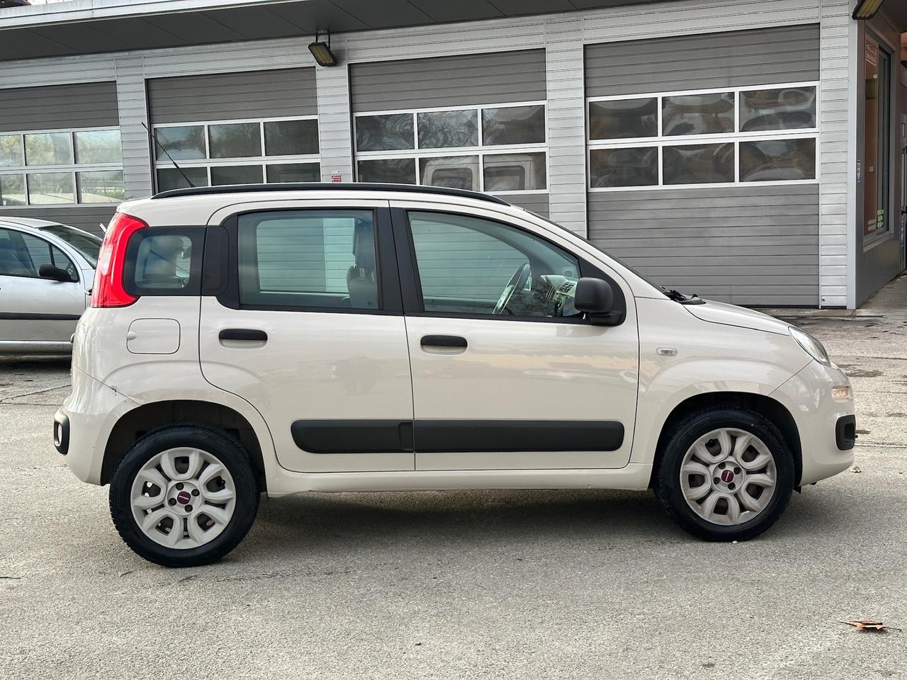 Fiat Panda 0.9 TwinAir Turbo Natural Power Lounge