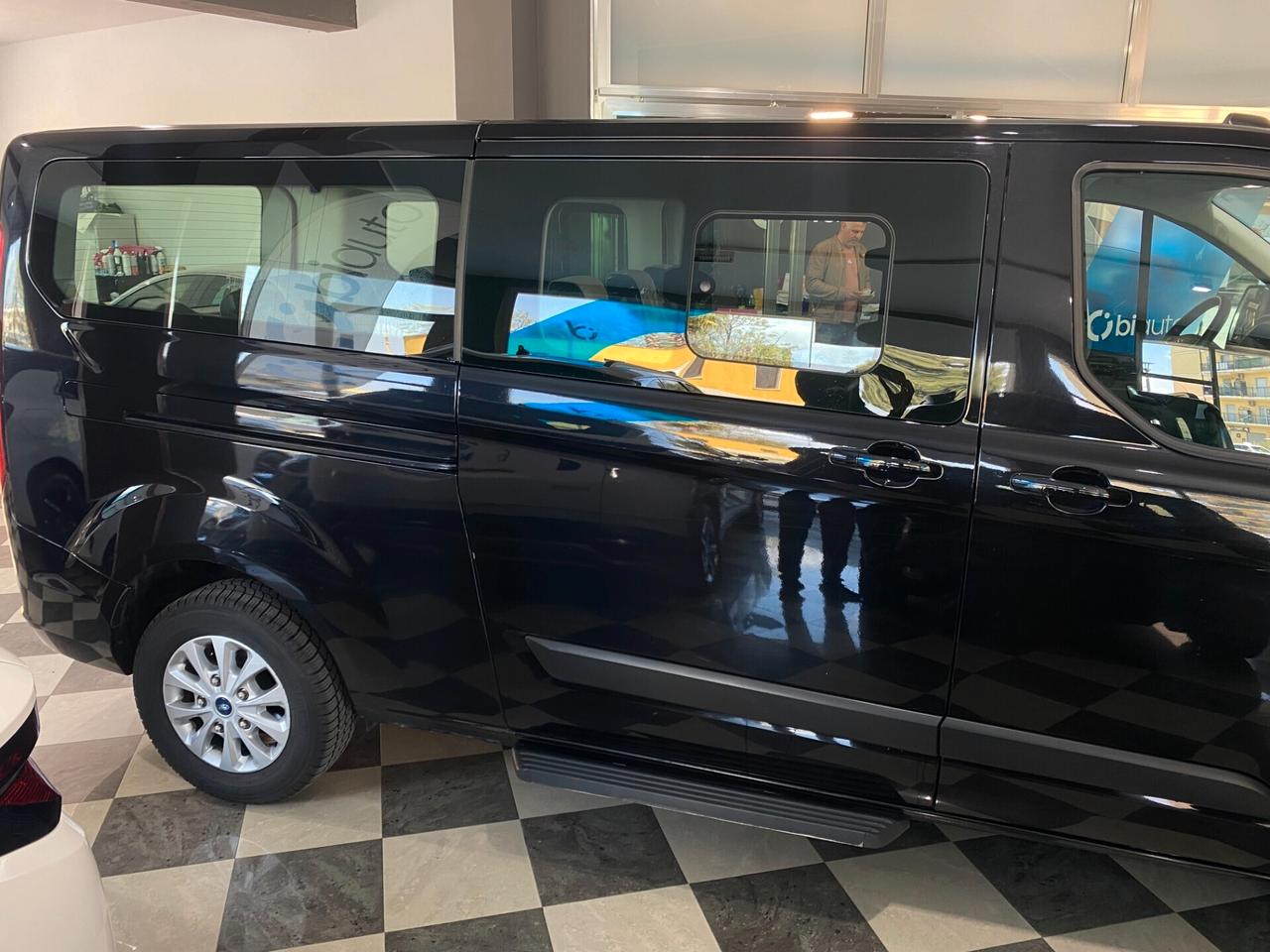 Ford Tourneo Custom 9p 320 2.0 tdci 105cv Trend-2023