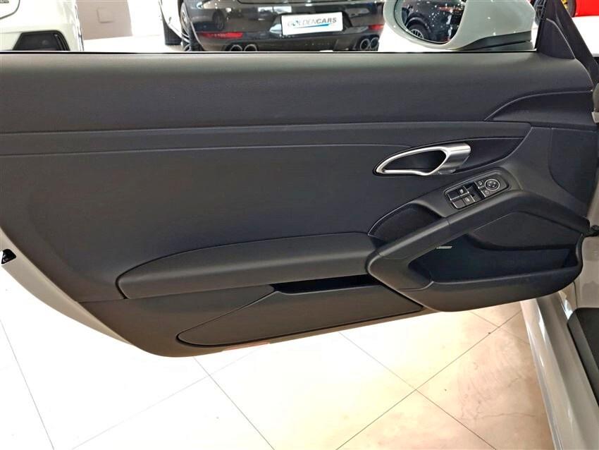 Porsche 718 Spyder 718 Boxster 2.0