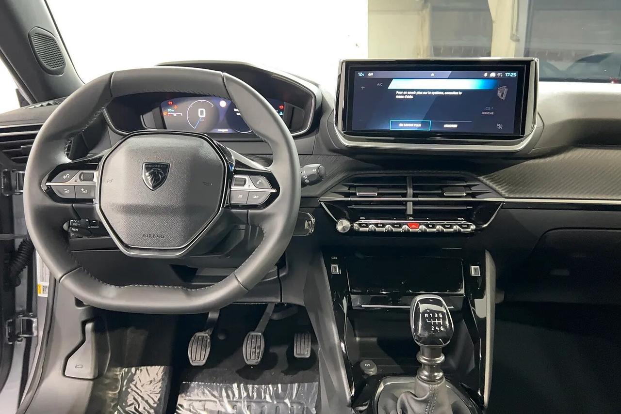 Peugeot 2008 PureTech 100 S&S Allure