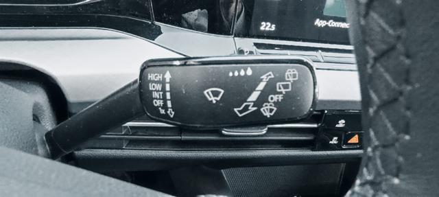 VOLKSWAGEN Golf 1.0 TSI EVO Life..anche per neopatentati