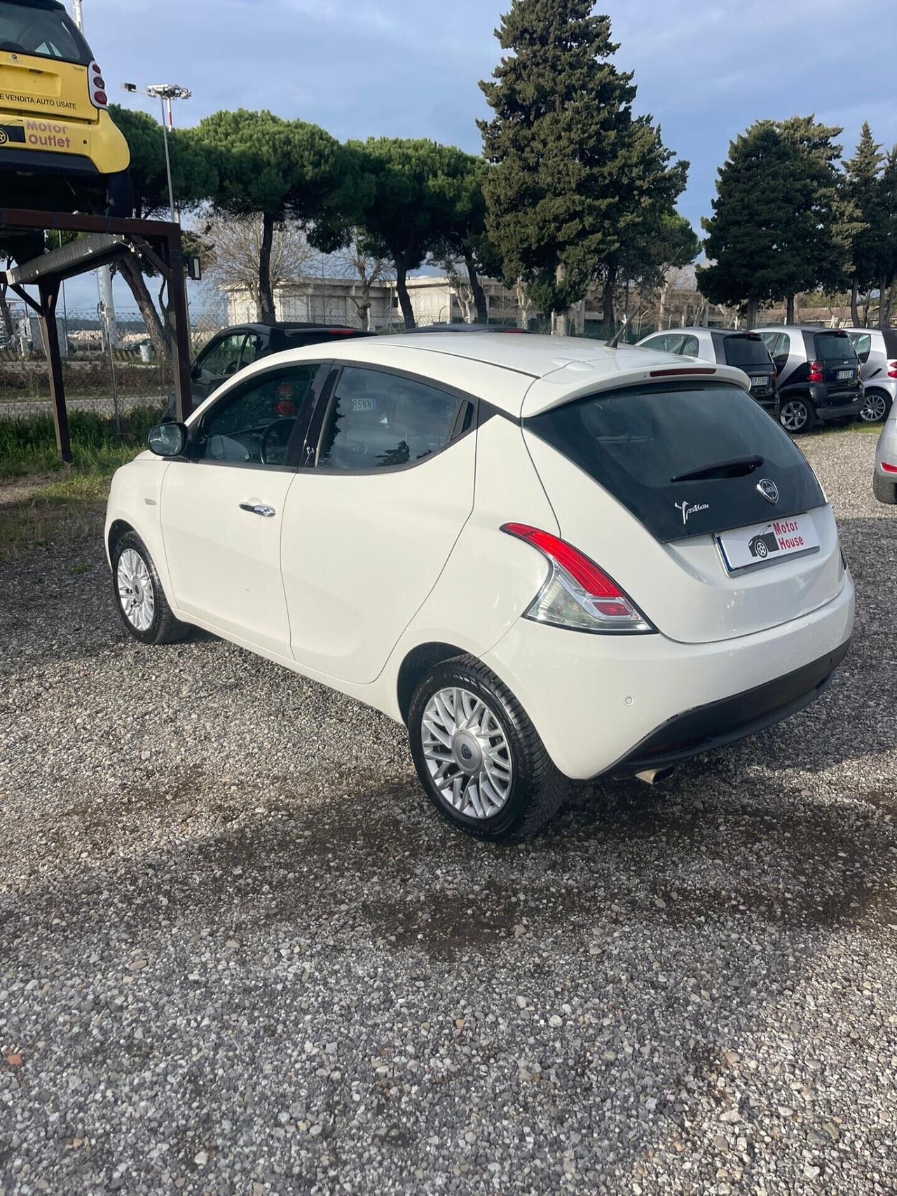 Lancia Ypsilon 1.3 MJT 16V 95 CV 5 porte S&S Gold