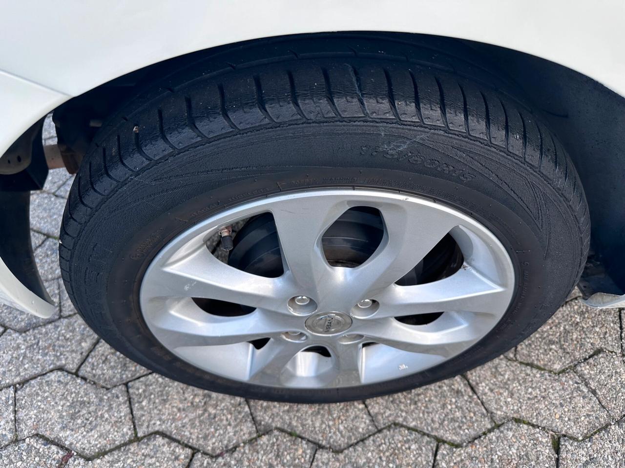 Nissan Micra 1.2 12V 5 porte GPL Eco Acenta