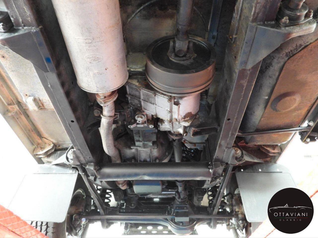 Land Rover Defender 90 turbodiesel Soft-top