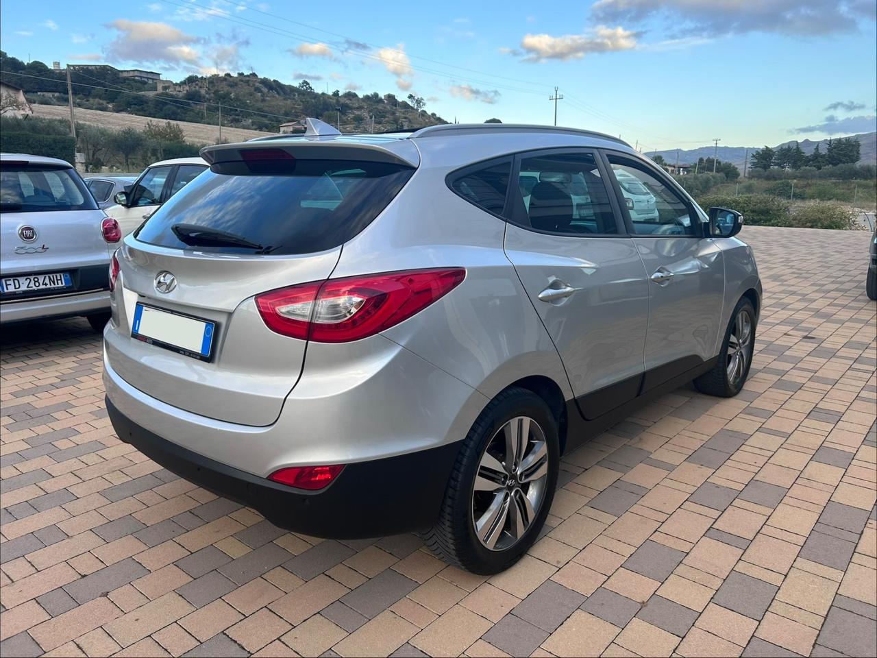 Hyundai iX35 1.7 CRDi 2WD Xpossible TETTO PANORAMICO APRIBILE