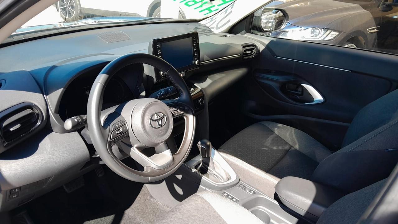 Toyota Yaris Cross 1.5 Hybrid 5p. E-CVT Business