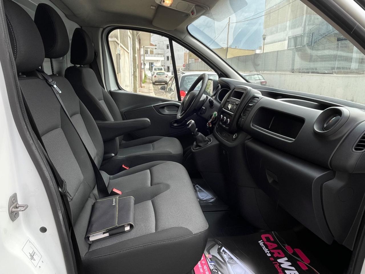 Renault Trafic T29 2.0 dCi 120CV PL-TN 2020