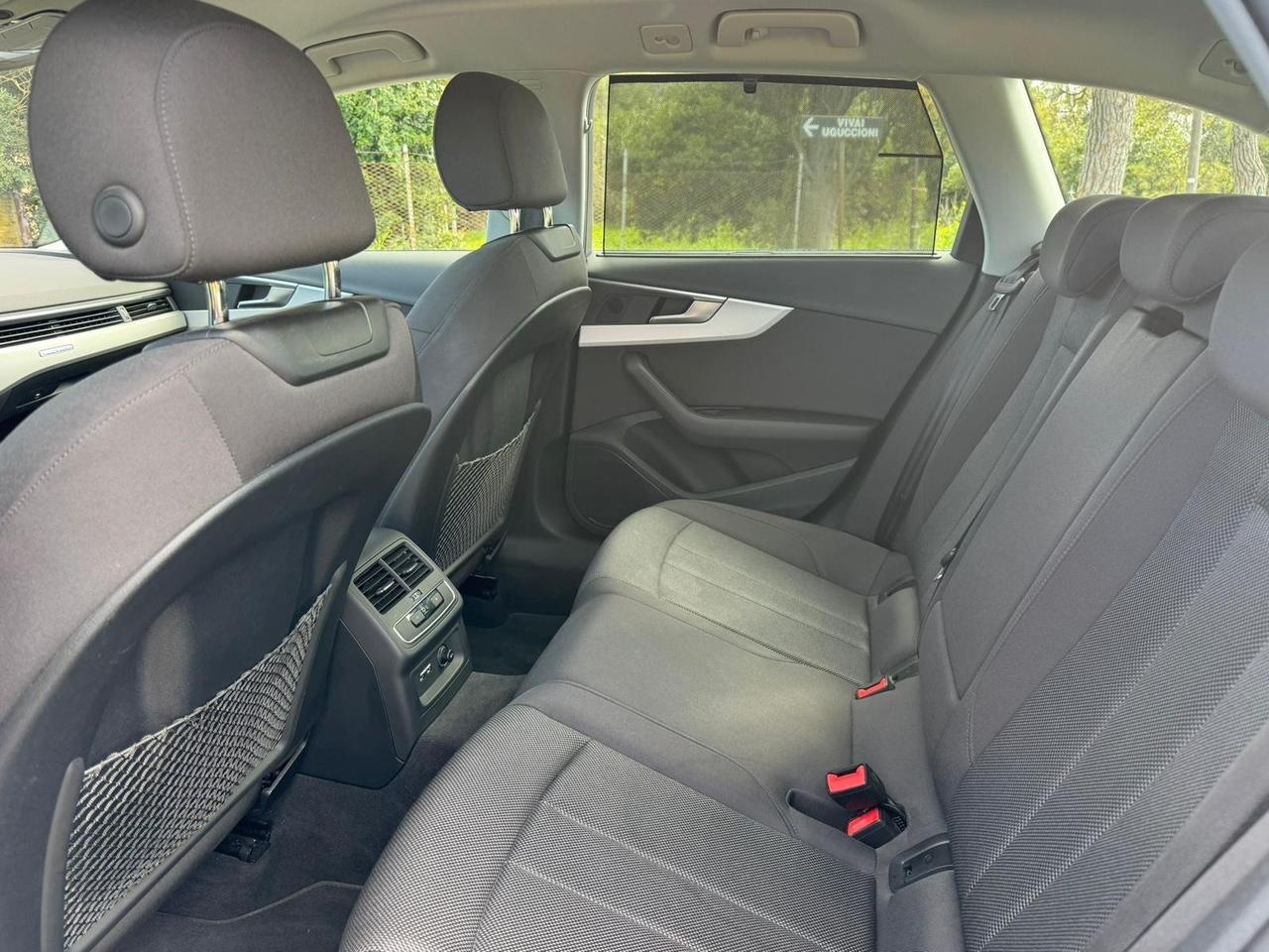 Audi A4 allroad 50 TDI tiptronic Identity Contrast