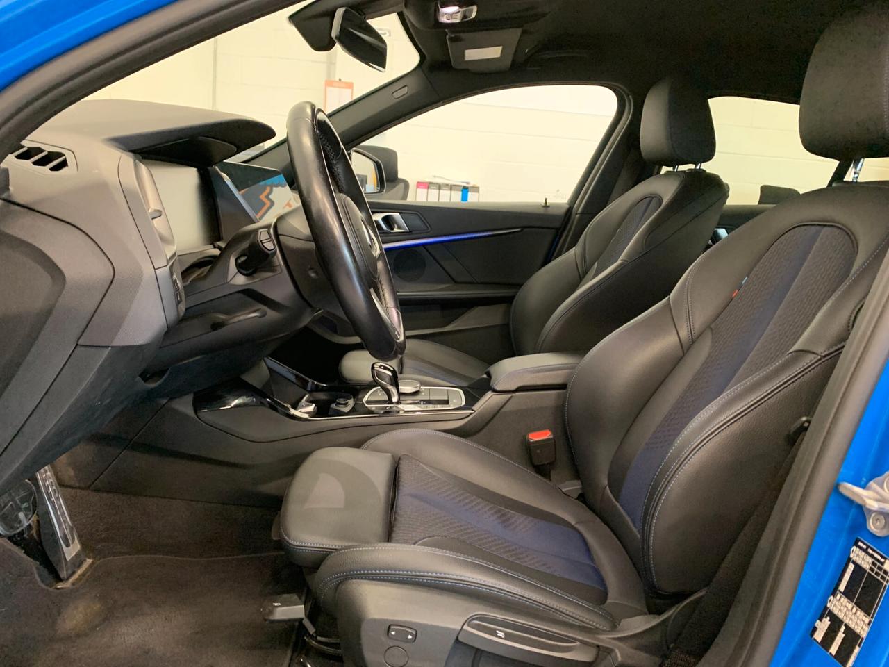 Bmw 116 116d 5p. F40 Msport auto