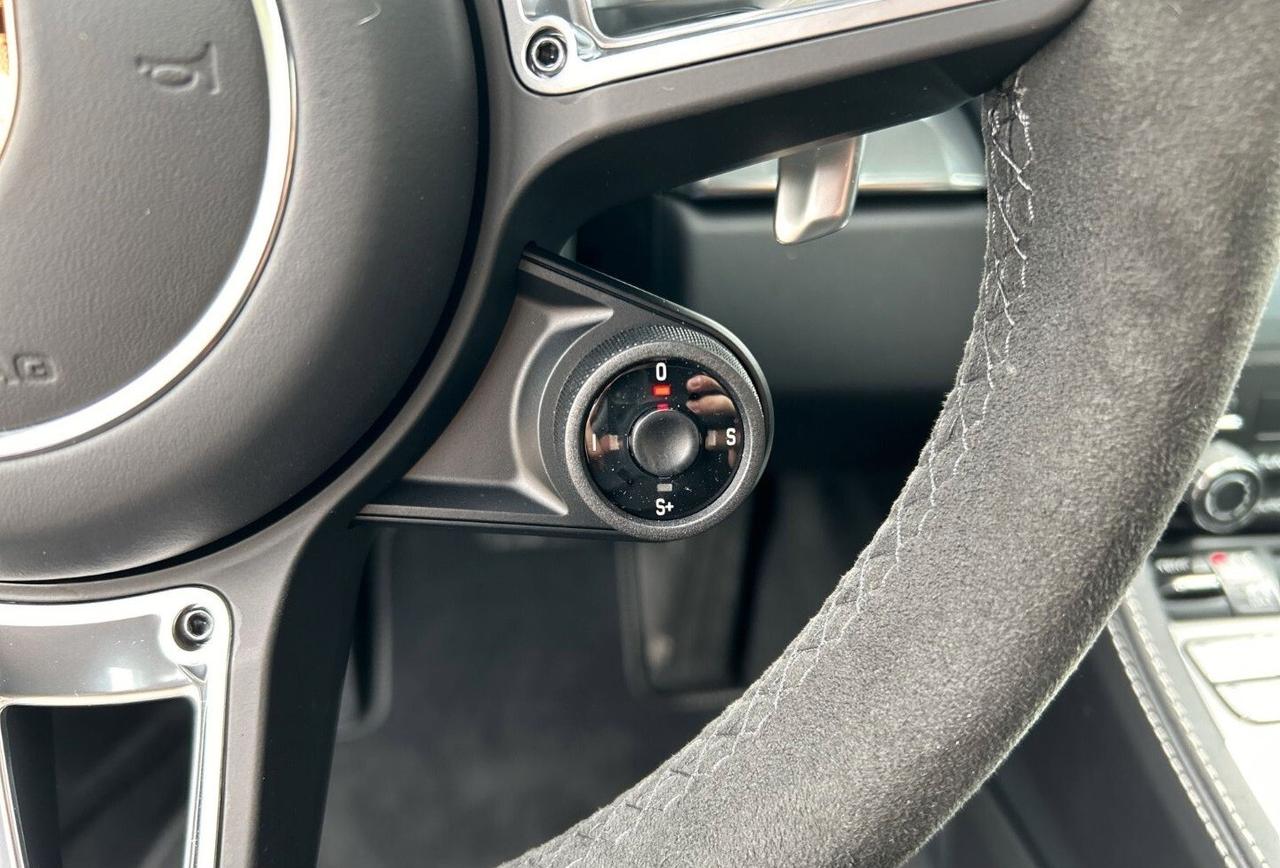 Porsche 718 Spyder Porsche Cayman Style edition