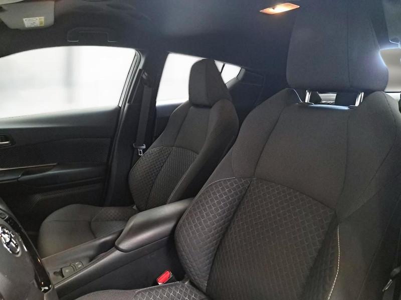 TOYOTA C-HR 1.8H 98CV E-CVT Business