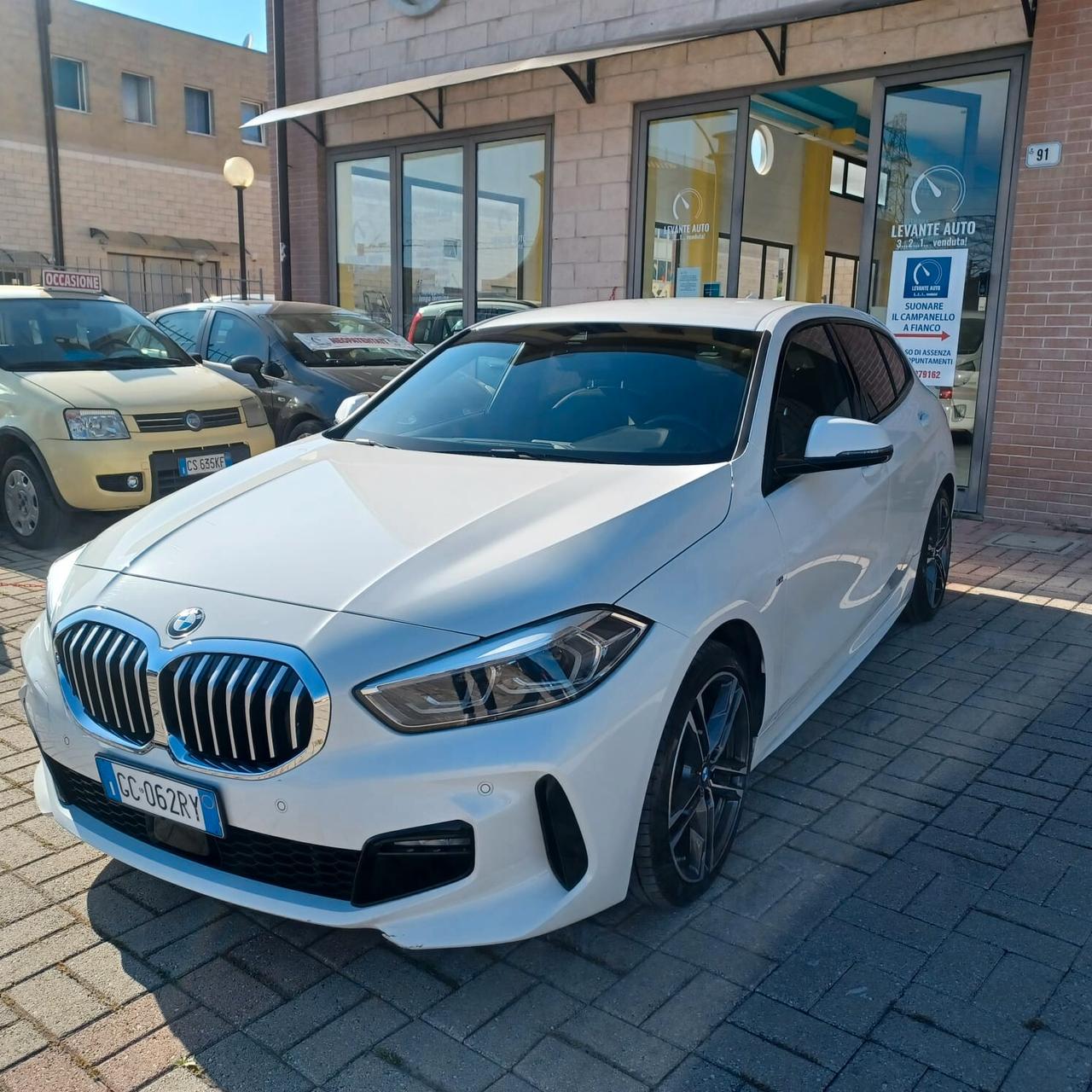 76558KM BMW SERIE 1 1.5 MSPORT AUTOM PERFETTO