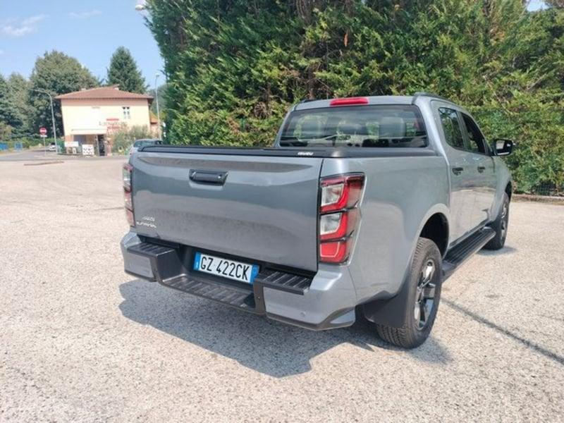 Isuzu D-Max N60 D-Max N60 1.9 aut. Crew Nitro Sport Cab con Shutter Lid!!