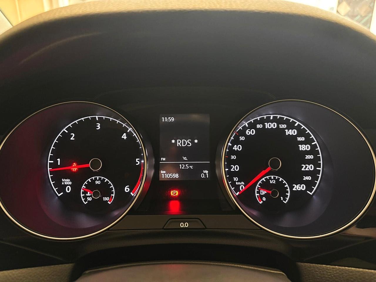 Volkswagen Golf 1.6 TDI 110CV *PARI AL NUOVO*