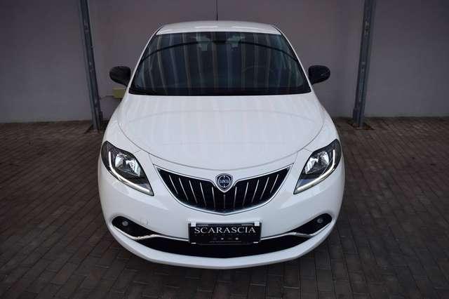 Lancia Ypsilon 1.0 Firefly Hybrid 70 cv Gold
