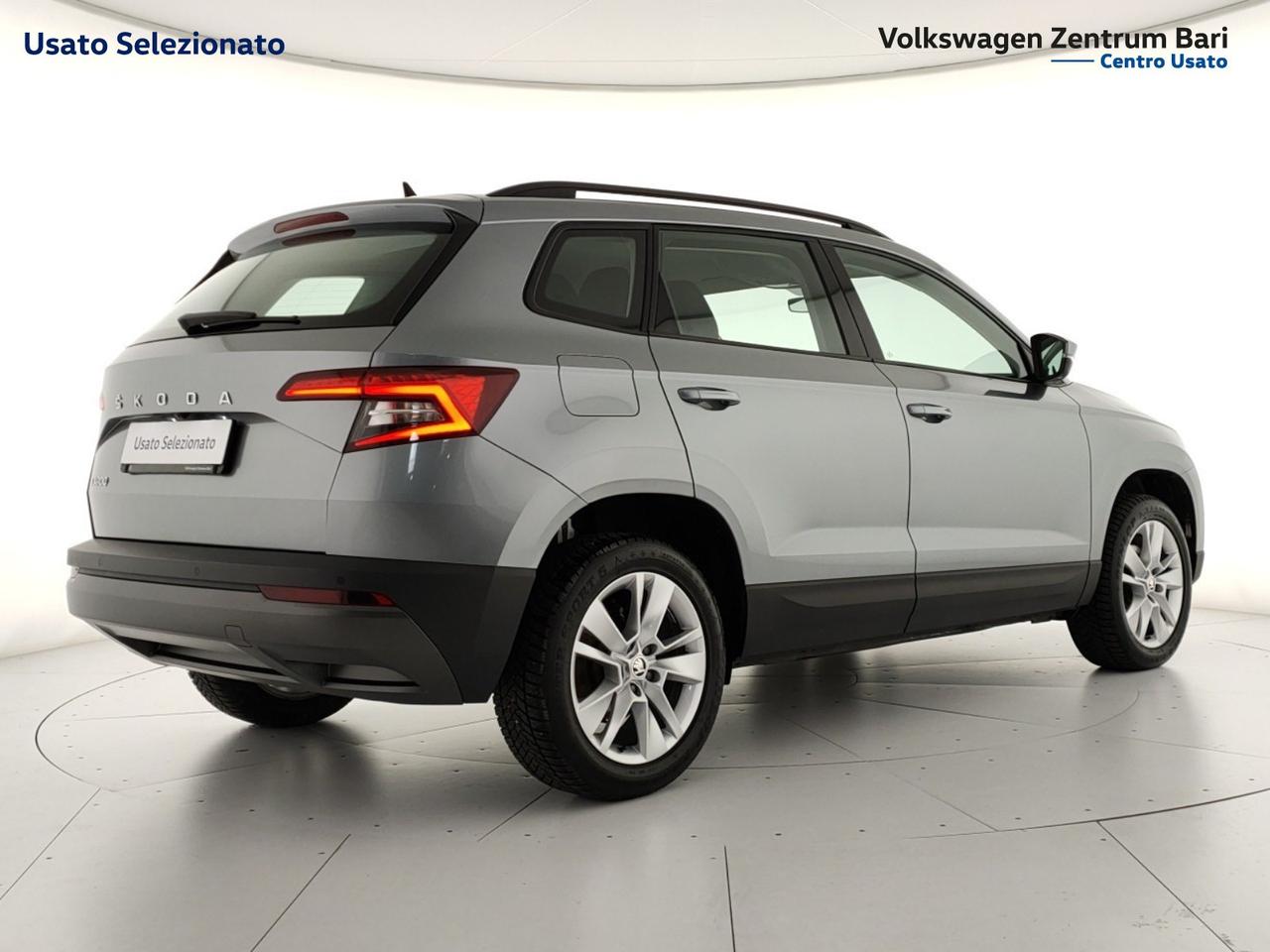 Skoda Karoq 1.6 tdi ambition dsg