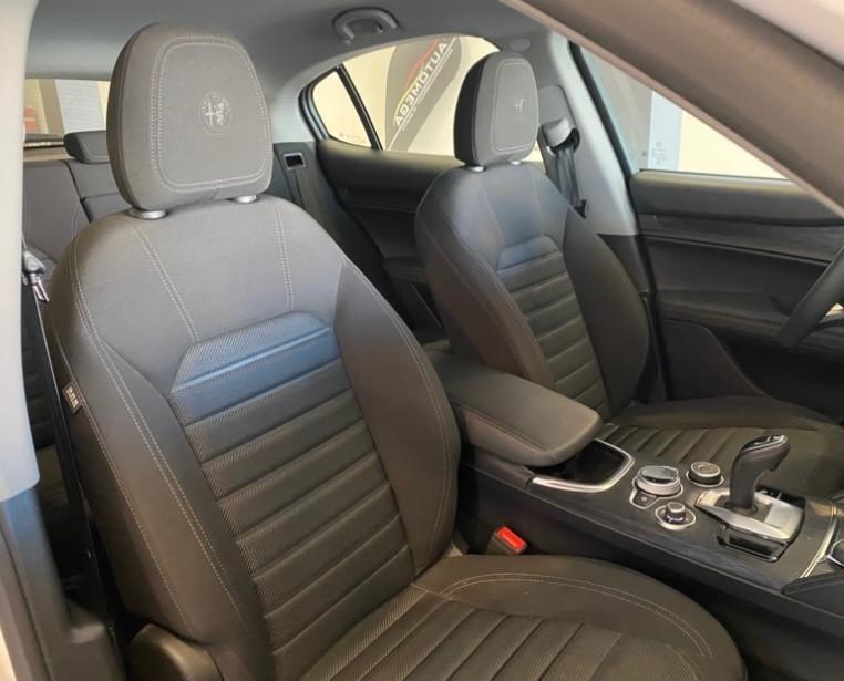 Alfa Romeo Stelvio 2.2 Aziendale cinghia Ok 190 cv auto