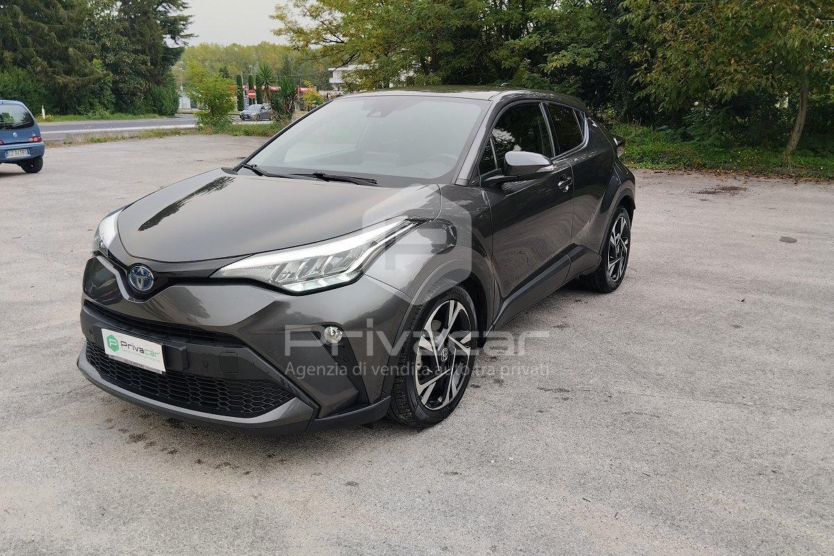 TOYOTA C-HR 1.8 Hybrid E-CVT Trend