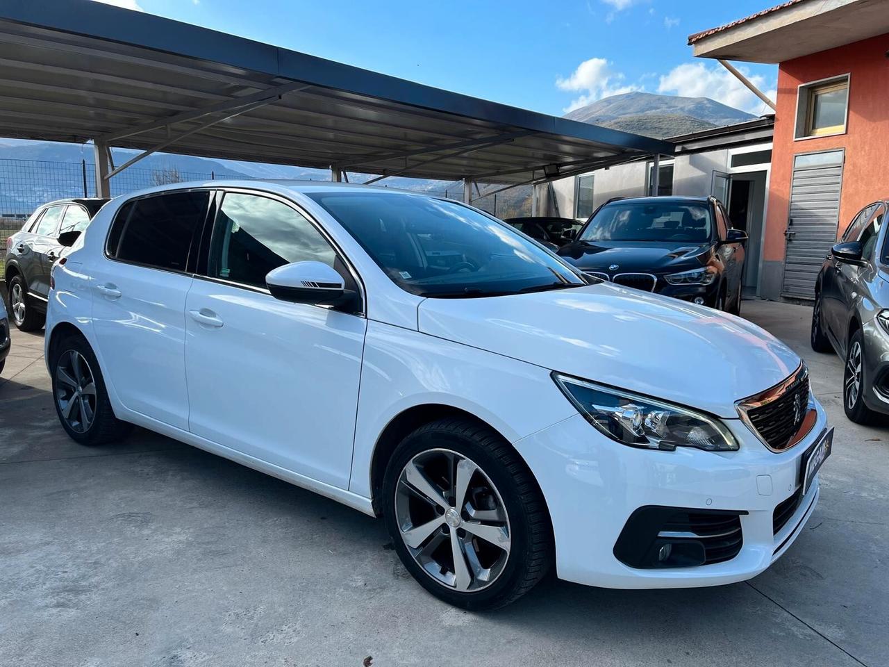 Peugeot 308 BlueHDi 120 S&S Allure