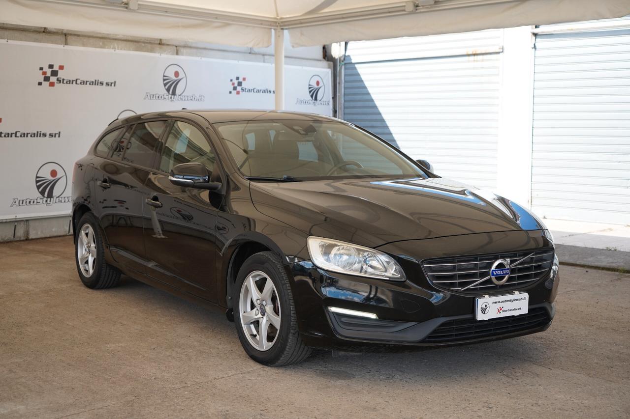 Volvo V60 D2 1.6 Powershift Kinetic