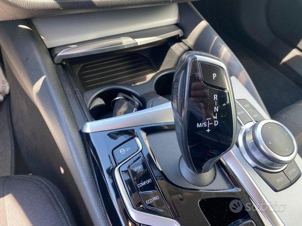 BMW 520 d 48V xDrive Touring Business