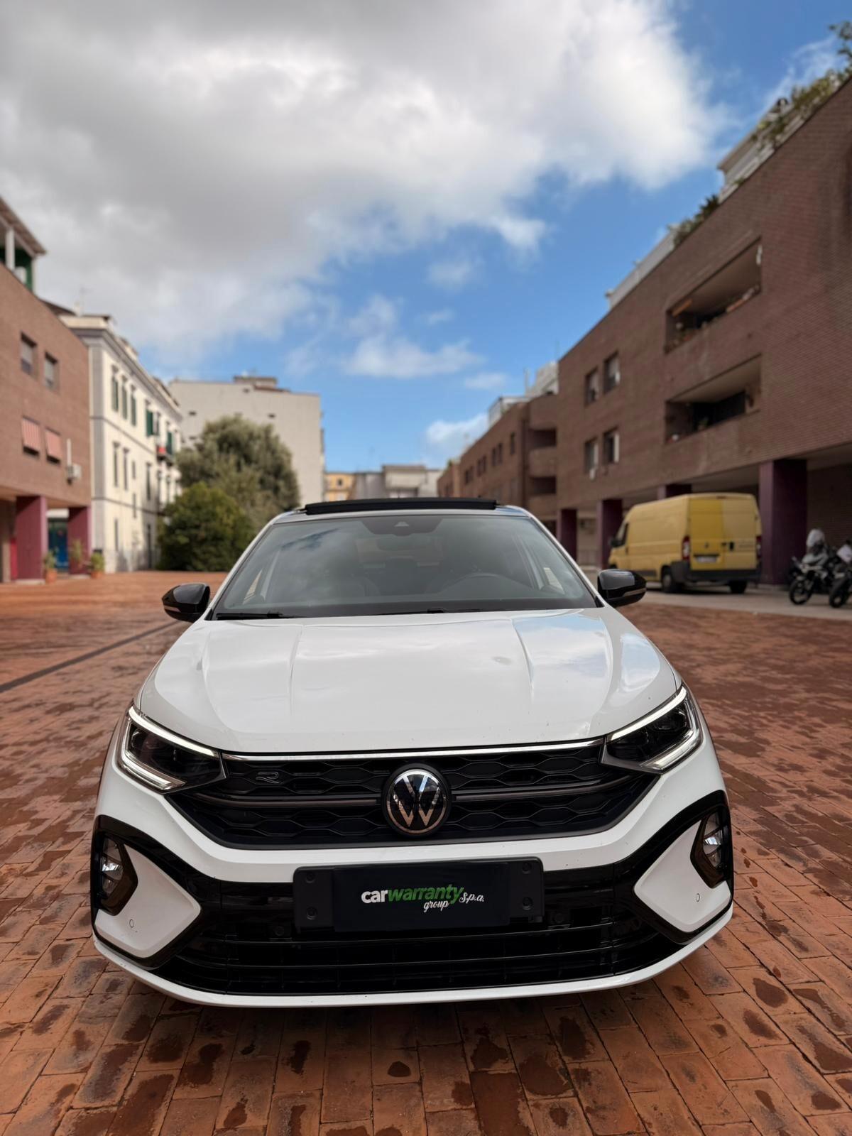 Volkswagen Taigo 1.5 TSI ACT 150 CV DSG R-Line