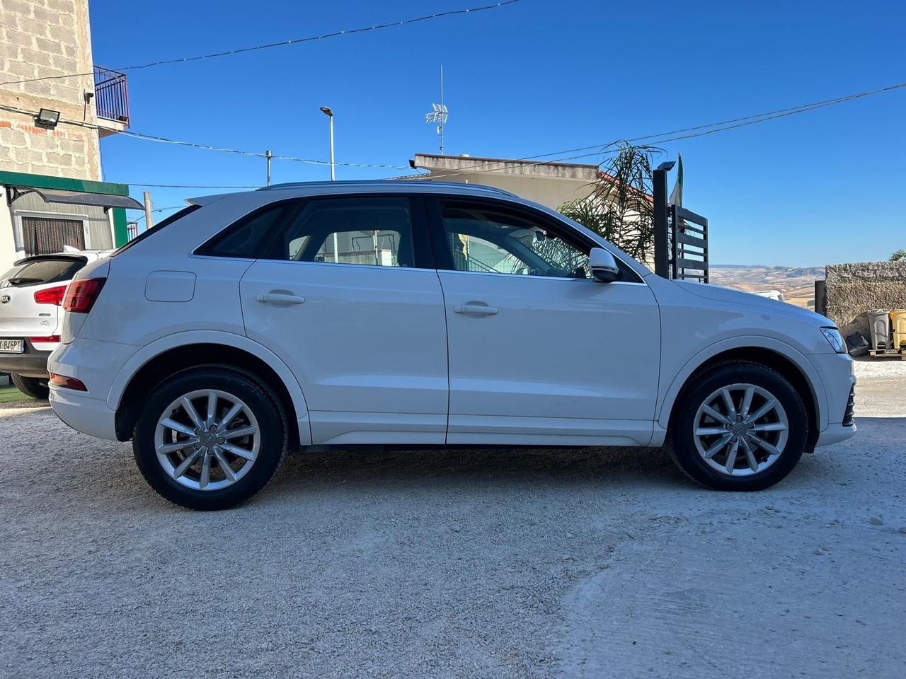 Audi Q3 35 TDI S tronic