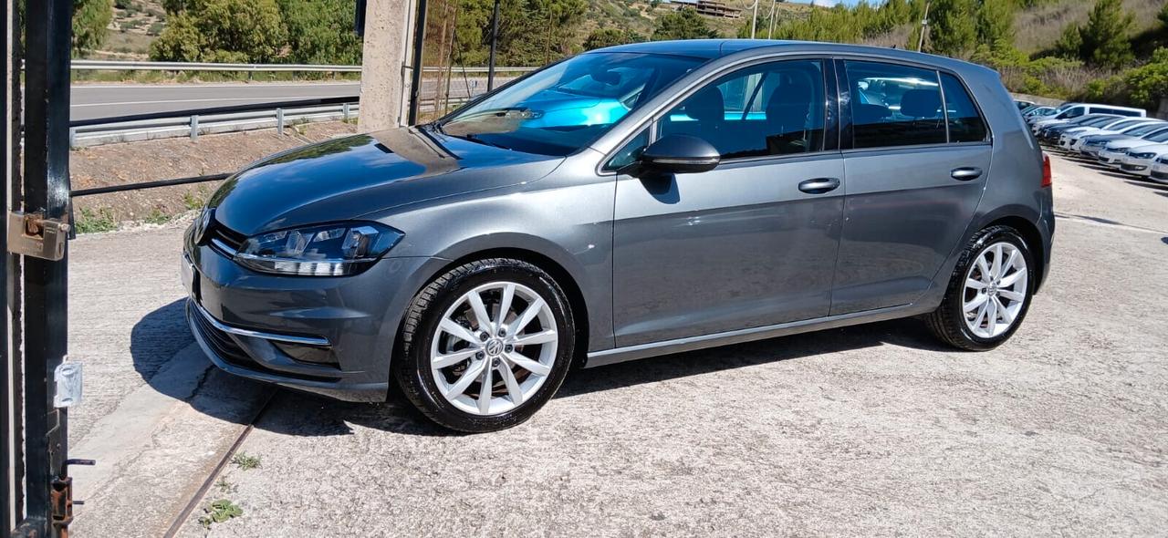 Volkswagen Golf 7.5 ° 1.6 TDI Executive - 2018