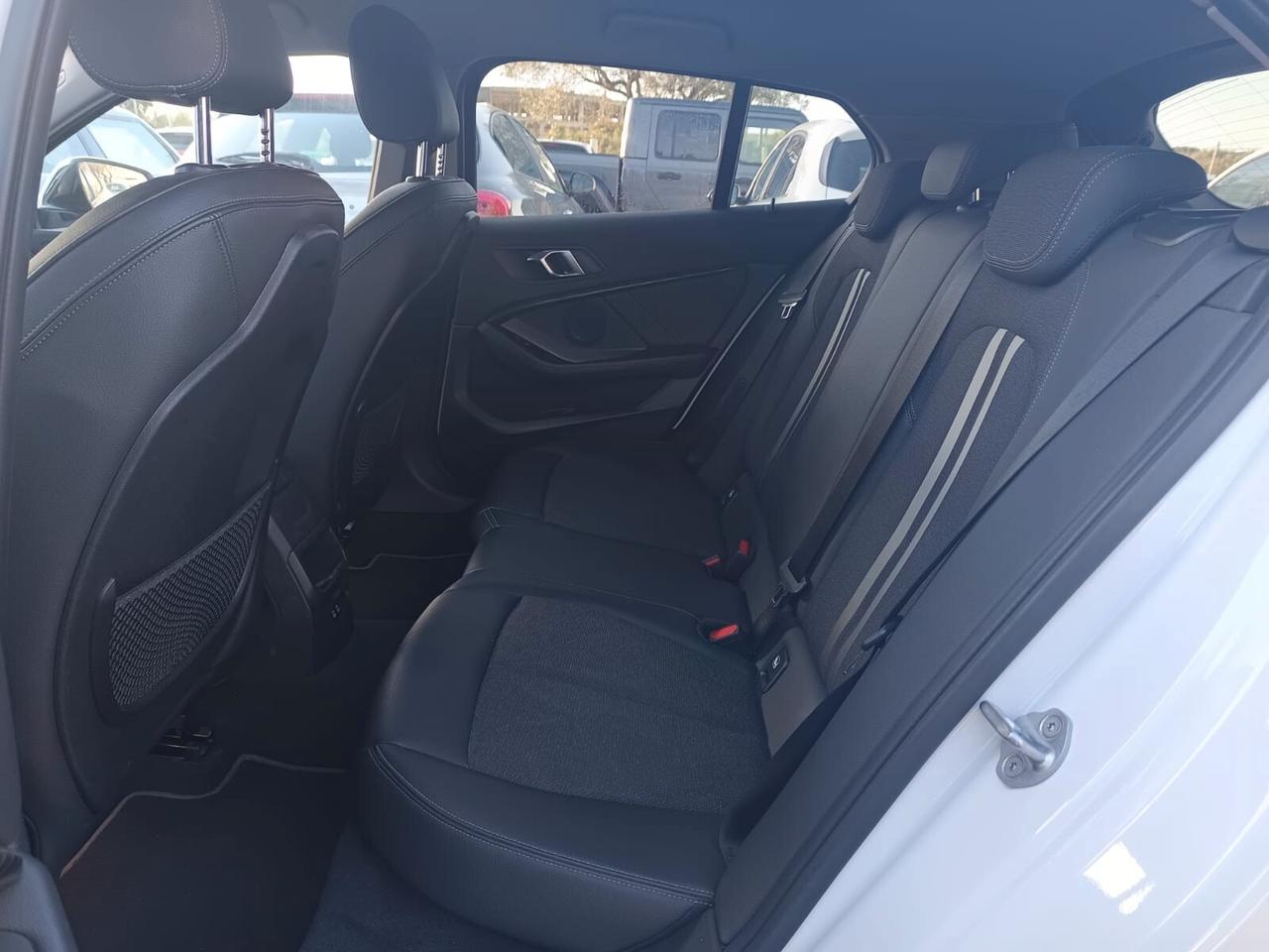 Bmw 116D 2021 - 1.5 diesel Lb automobili