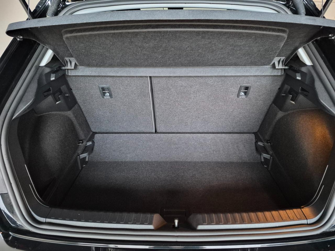 Audi A1 SPB 30 TFSI S TRONIC LED NAVI CAR PLAY RETROCAM.