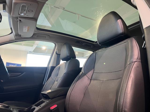 NISSAN Qashqai 1.6 dCi 4WD Black Edition - FULL OPTIONAL!