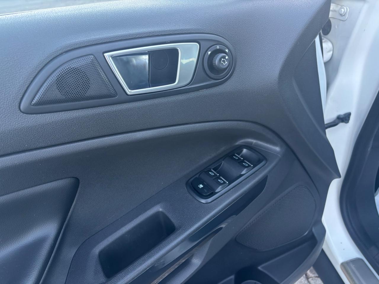 Ford EcoSport 1.5 TDCi 95 CV Titanium