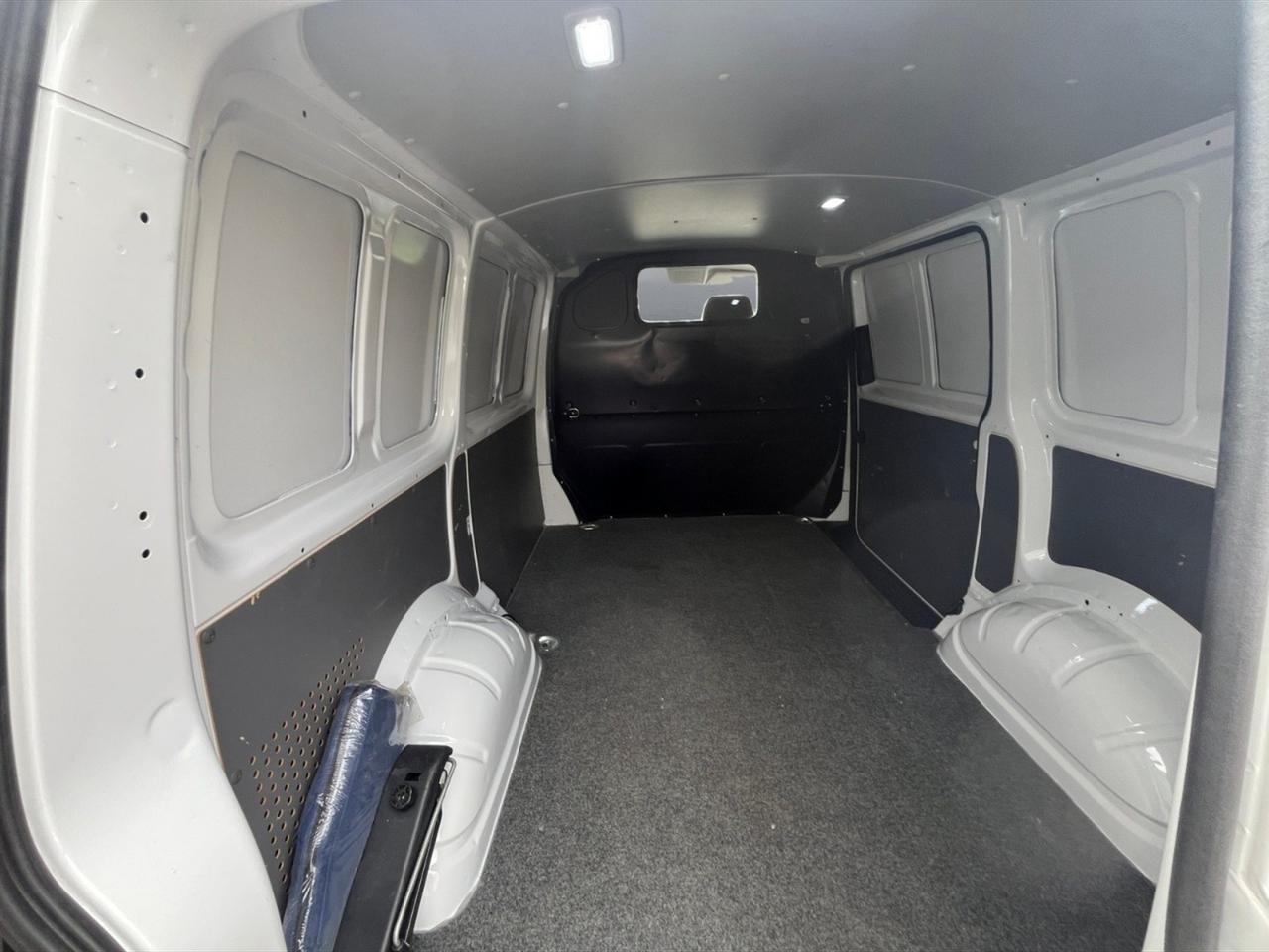 Volkswagen T6.1 Transporter t6.1 32 2.0 tdi 150cv p.c.