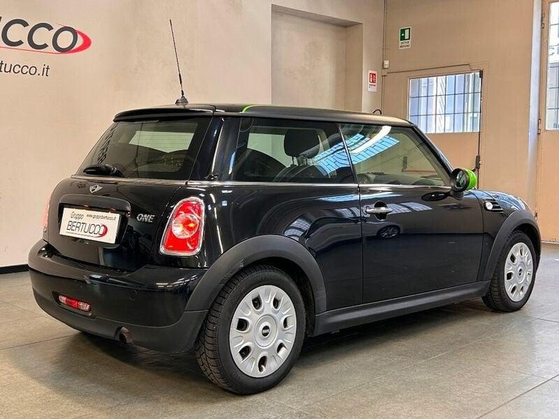 MINI Mini 1.6 16V One (55kW)